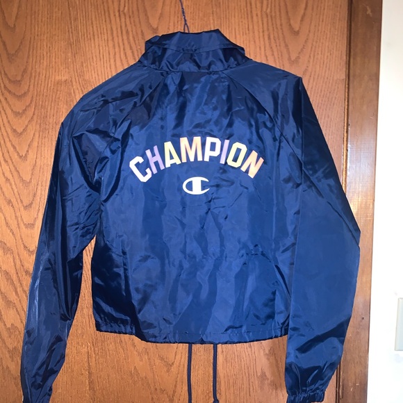 Cropped Navy Champion Windbreaker - Picture 3 of 8
